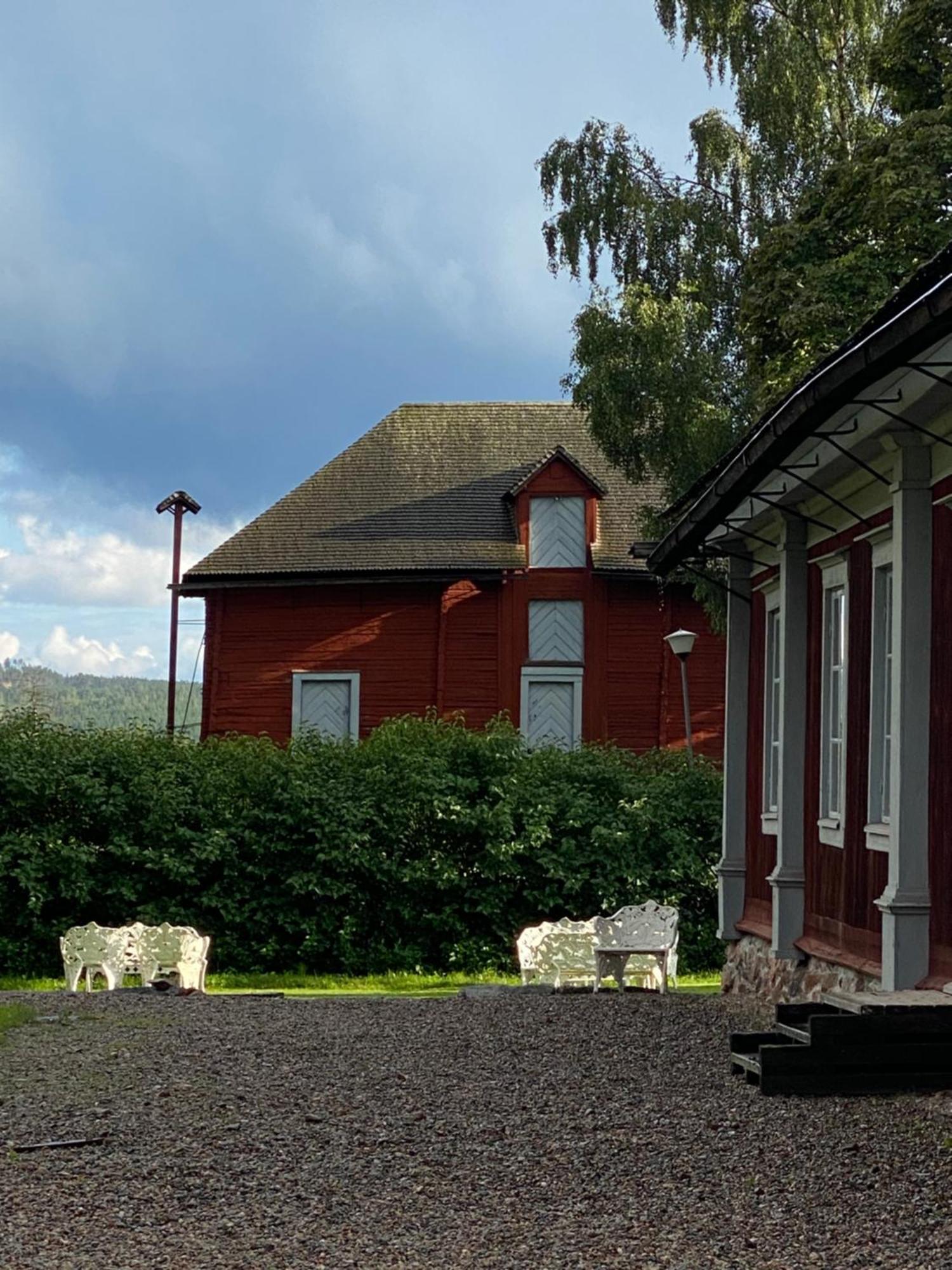 Professorsvillan - Hyr Hela Huset Malingsbo Exterior foto